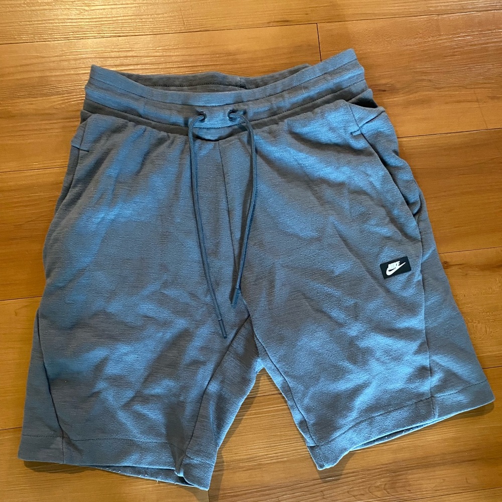 Nike SB Men’s Small Shorts